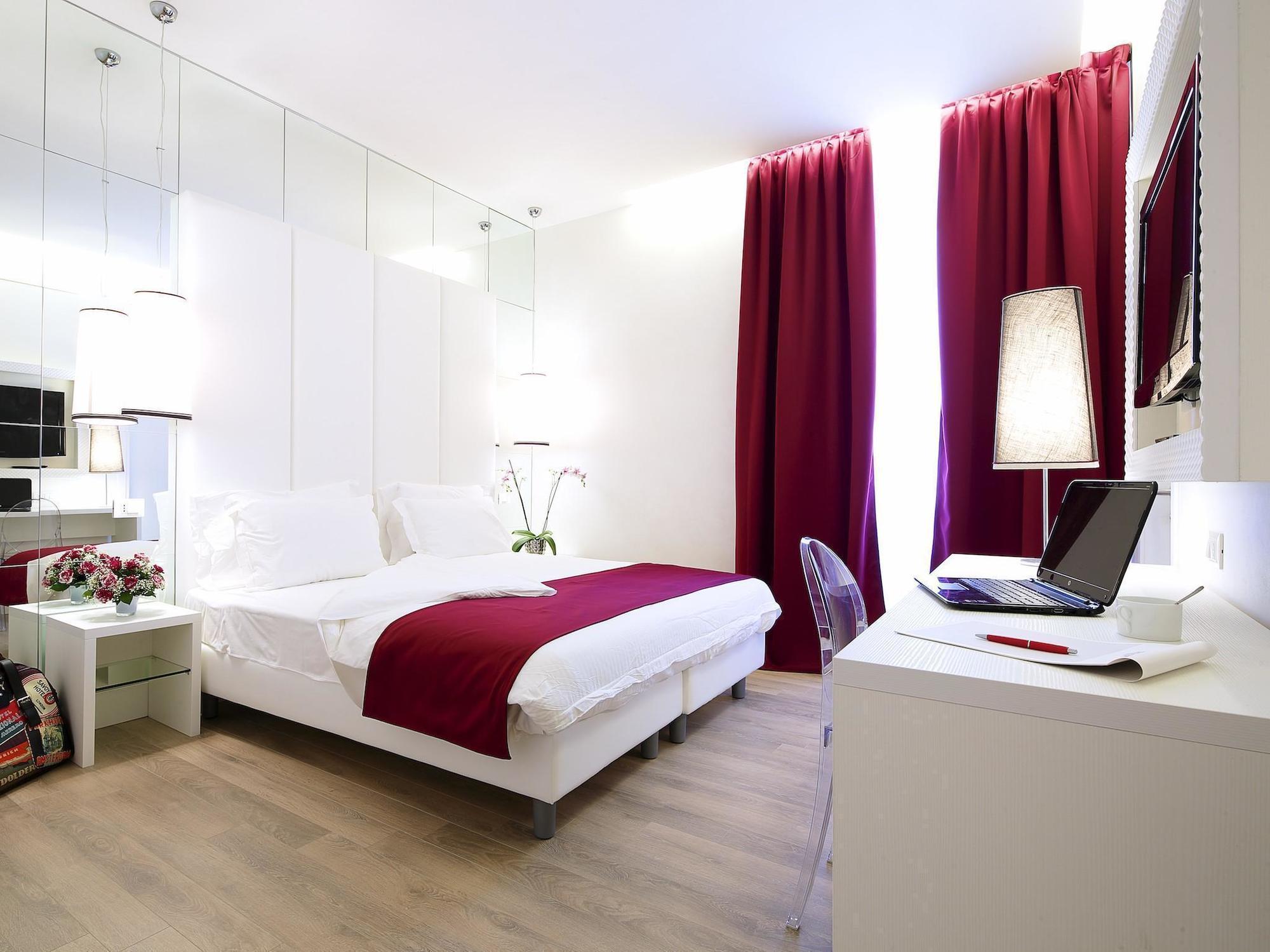 Tullia And Prisca Relais Guest House - Rome — Photos 3